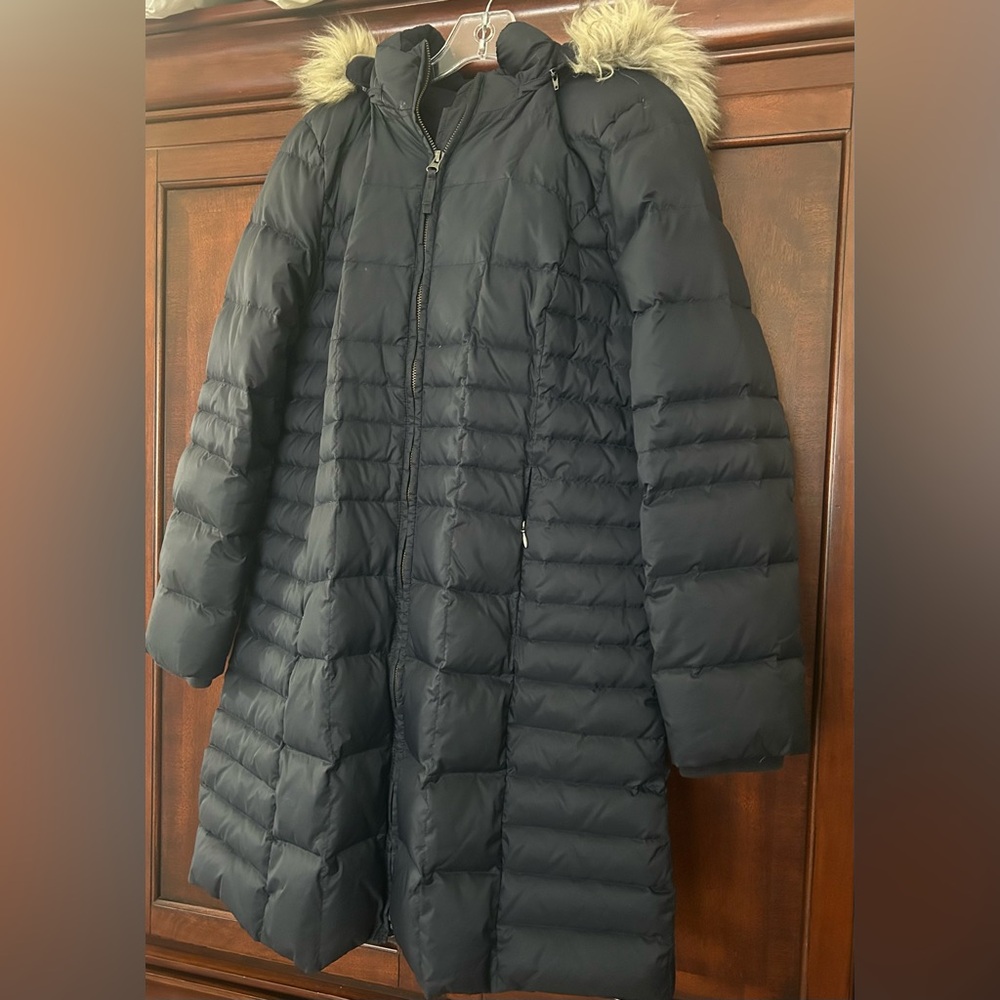 Talbots Navy Down Puffer Long Women’s Coat with Faux Fur Hood L Down lining - Picture 3 of 9